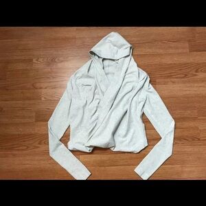 Lululemon gray  Women's Hooded Wrap Top medium m